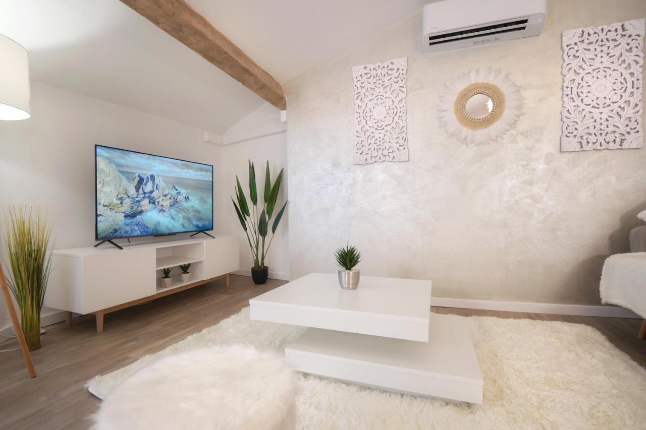 Appartements Premium En Hyper Centre Ville Brignoles Ngoại thất bức ảnh